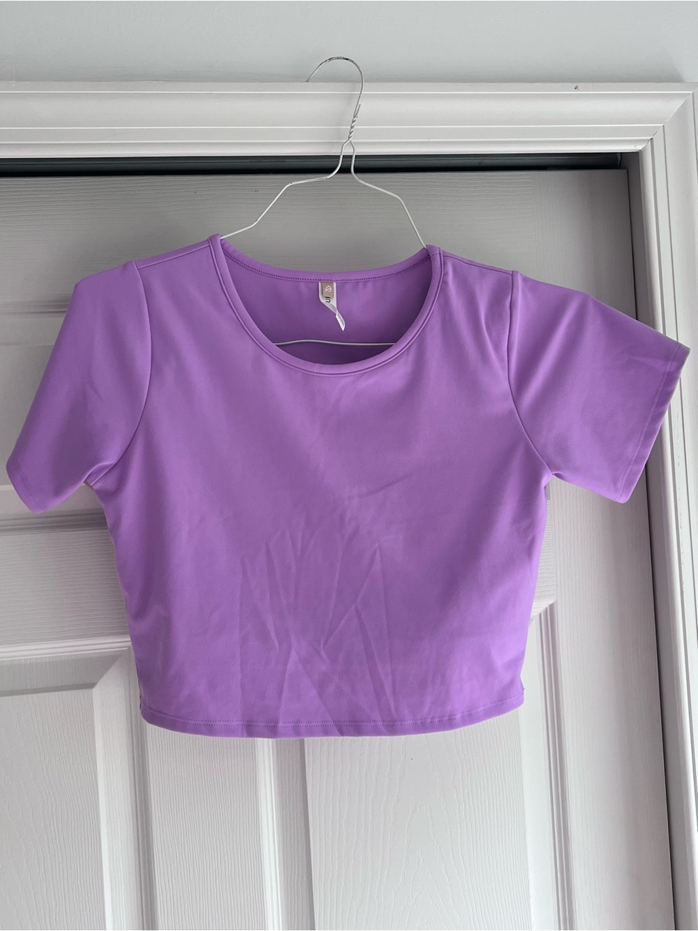 P’Tula short sleeve crop top